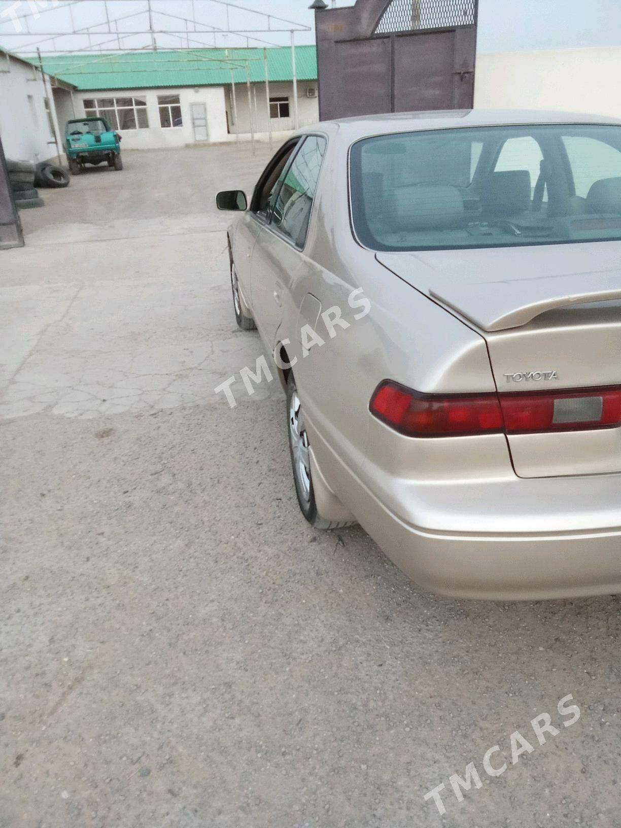Toyota Camry 1998 - 119 000 TMT - Türkmenbaşy - img 2