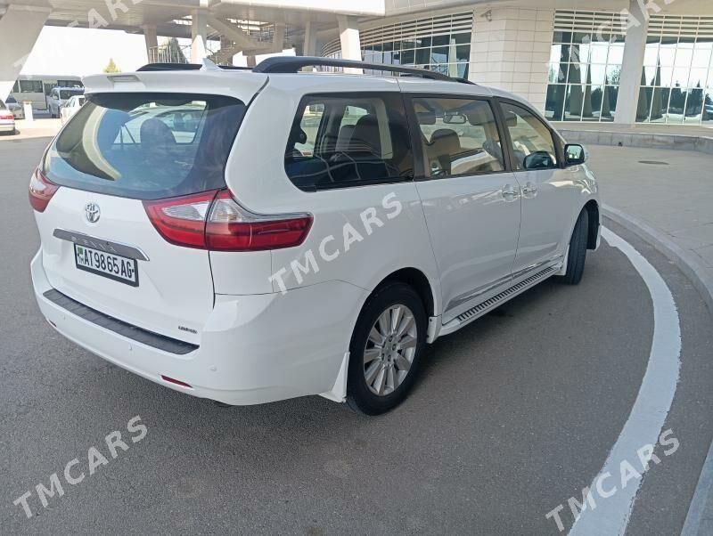Toyota Sienna 2017 - 420 000 TMT - Aşgabat - img 8