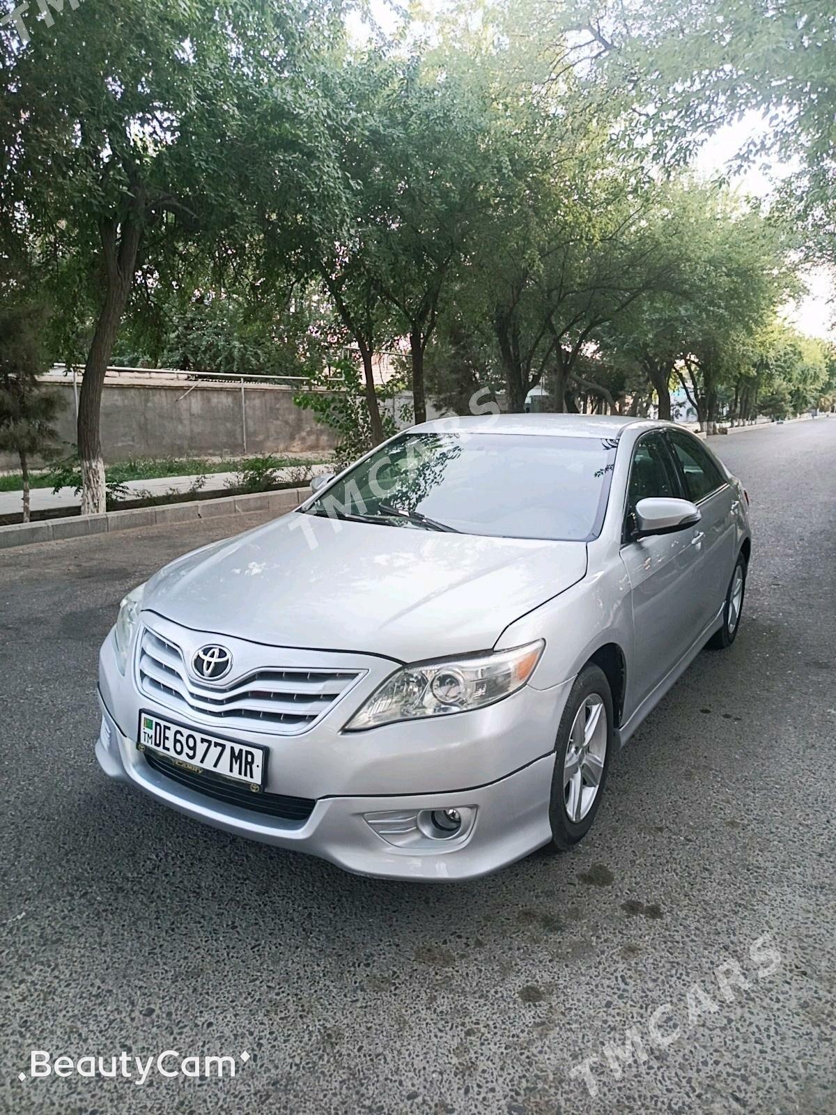 Toyota Camry 2010 - 129 000 TMT - Baýramaly - img 2