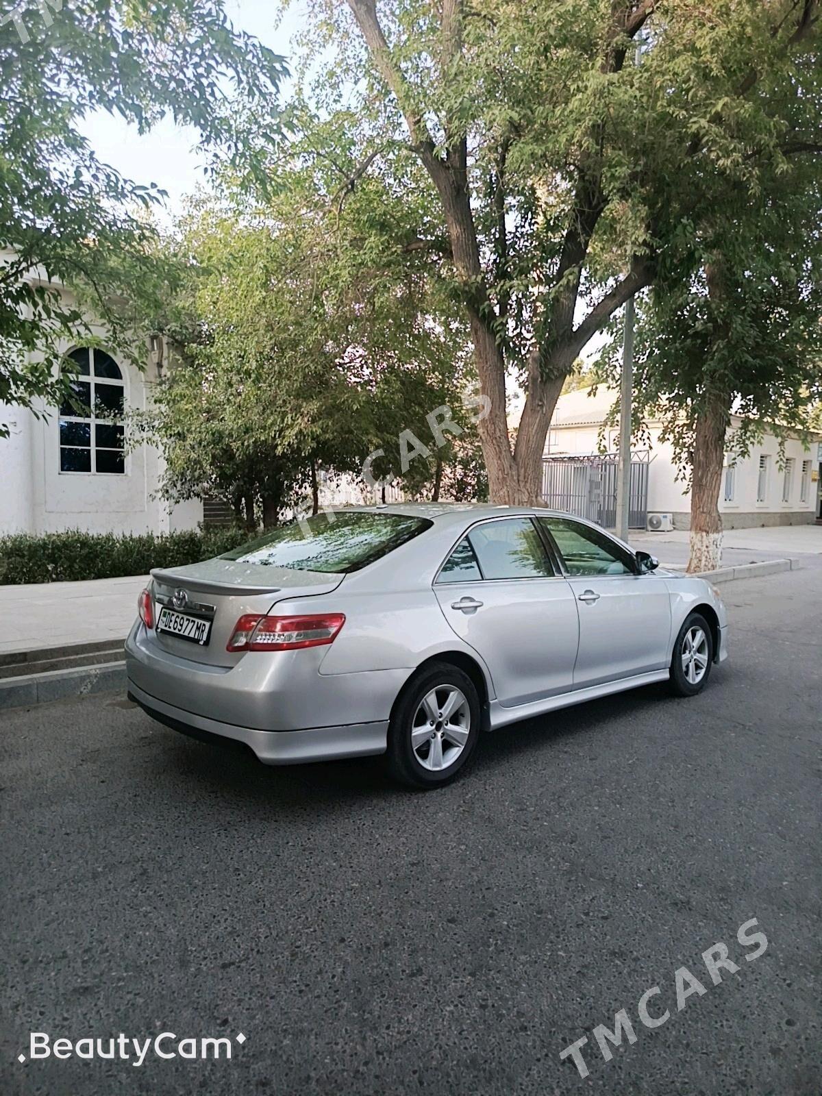 Toyota Camry 2010 - 129 000 TMT - Baýramaly - img 8