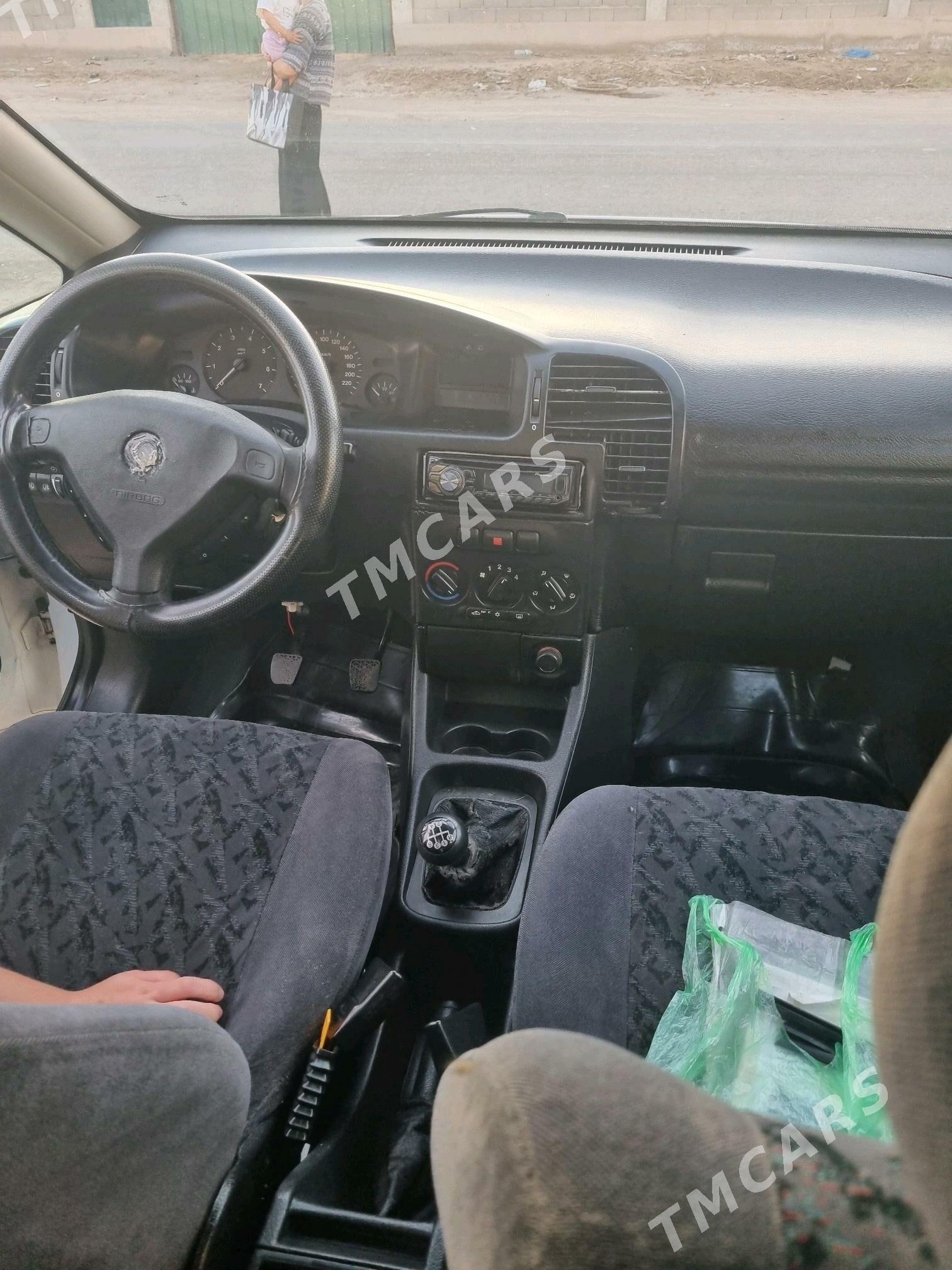 Opel Zafira 2001 - 95 000 TMT - Дашогуз - img 2