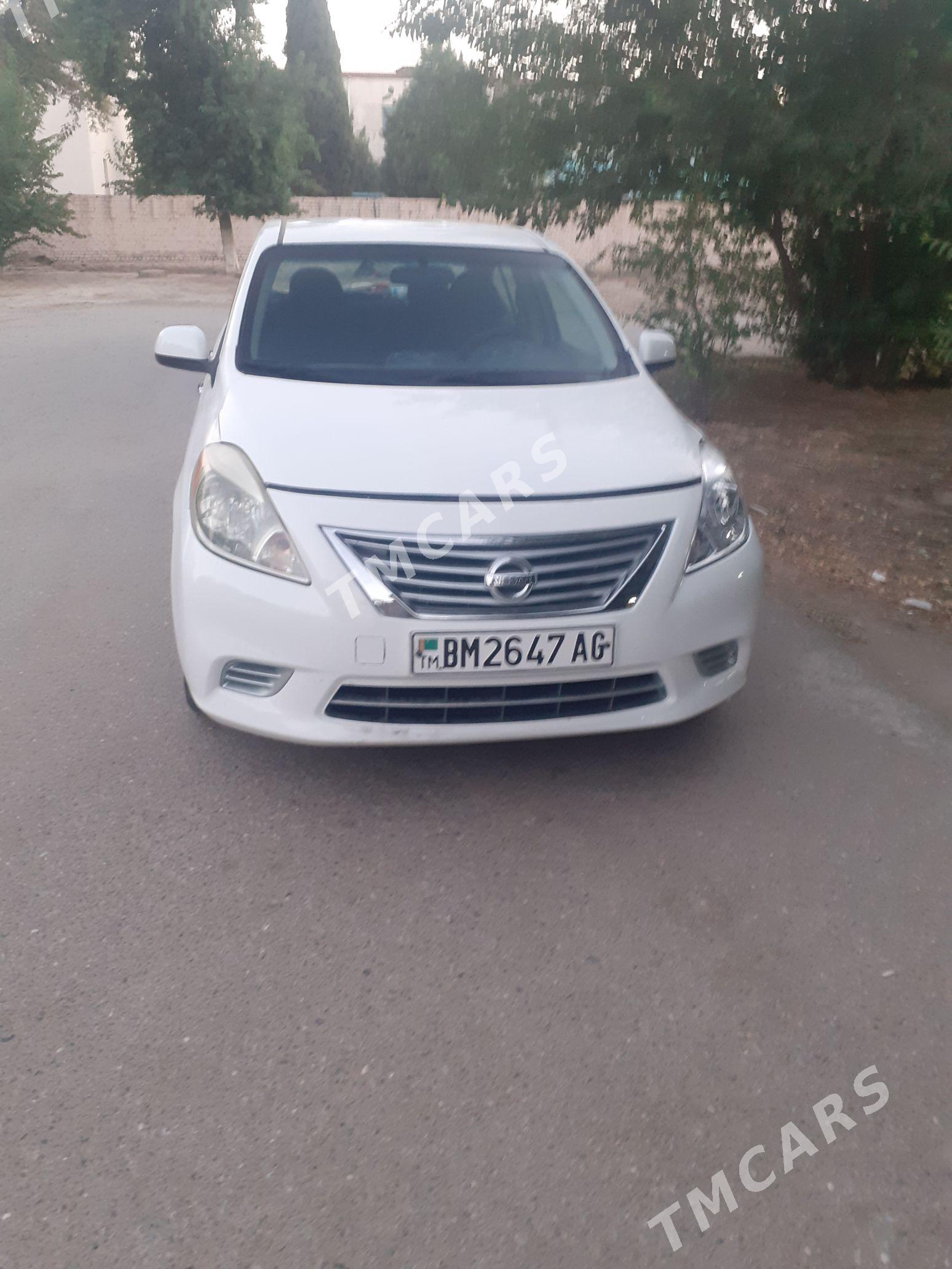 Nissan Versa 2014 - 126 000 TMT - Aşgabat - img 7