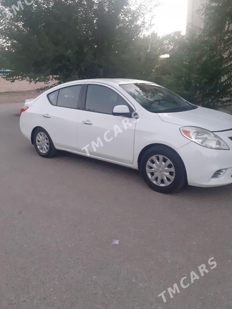Nissan Versa 2014 - 126 000 TMT - Aşgabat - img 6