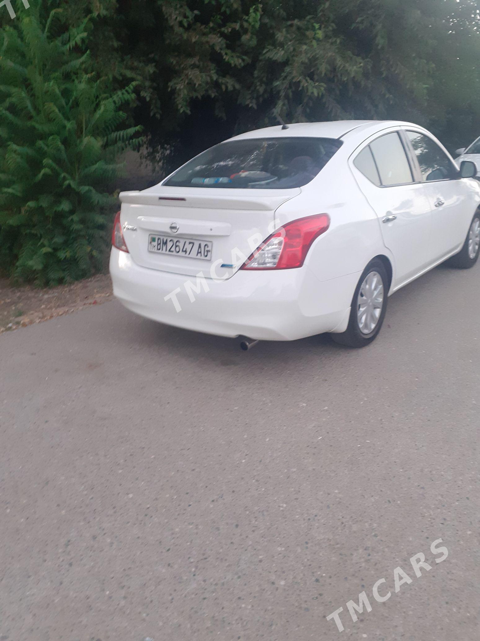 Nissan Versa 2014 - 126 000 TMT - Aşgabat - img 5