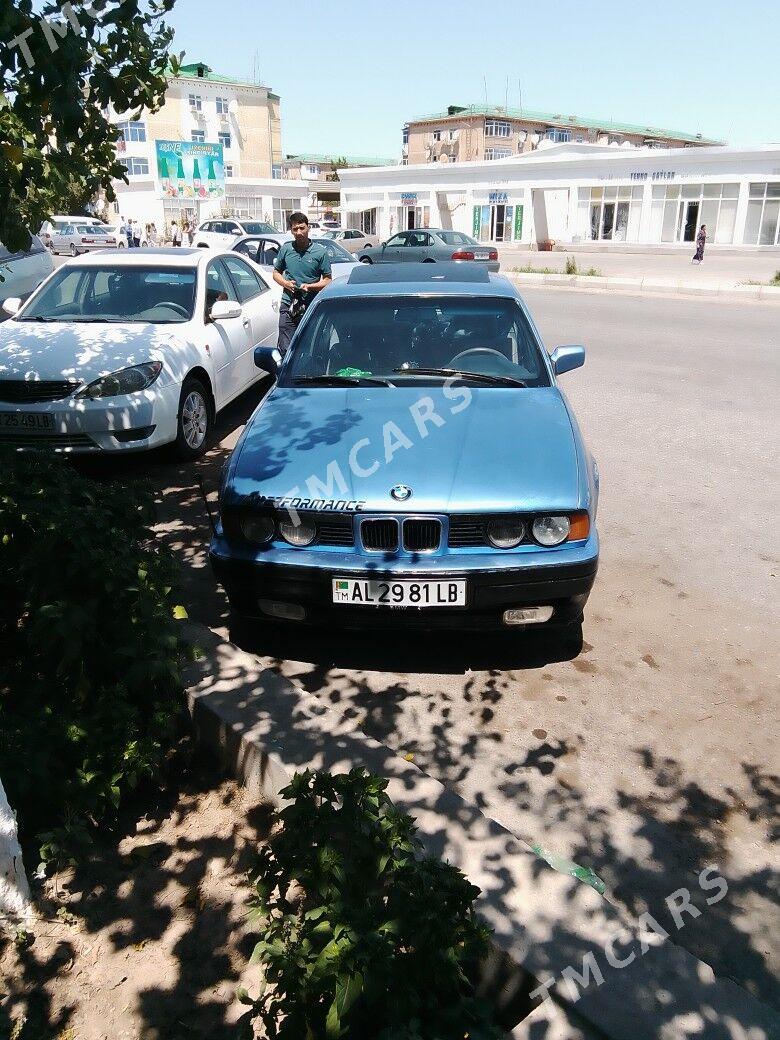 BMW 520 1990 - 32 000 TMT - Дянев - img 3