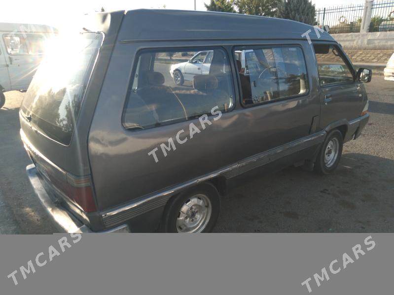 Toyota Town Ace 1992 - 30 000 TMT - Мары - img 5