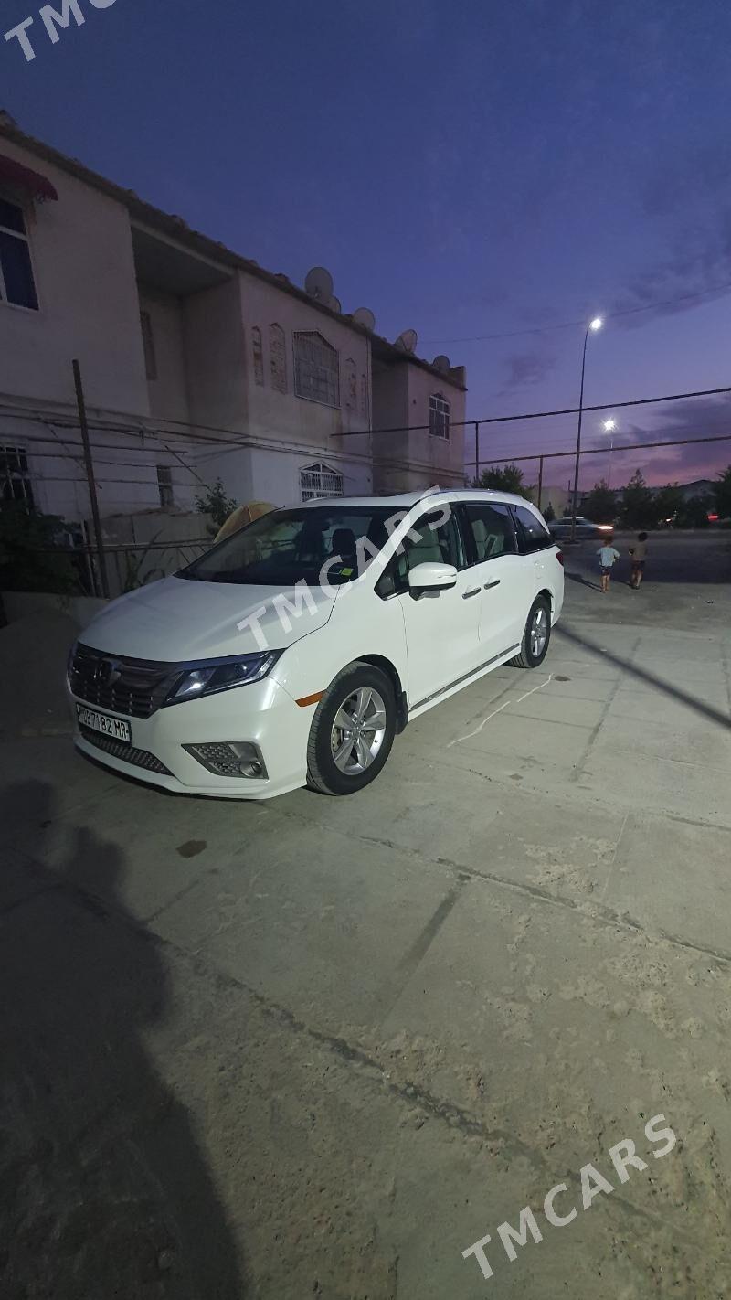 Honda Odyssey 2019 - 450 000 TMT - Gyzylarbat - img 5