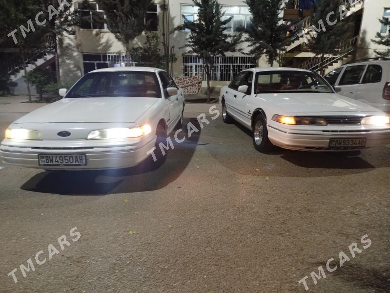 Ford Crown Victoria 1994 - 70 000 TMT - 30 мкр - img 3