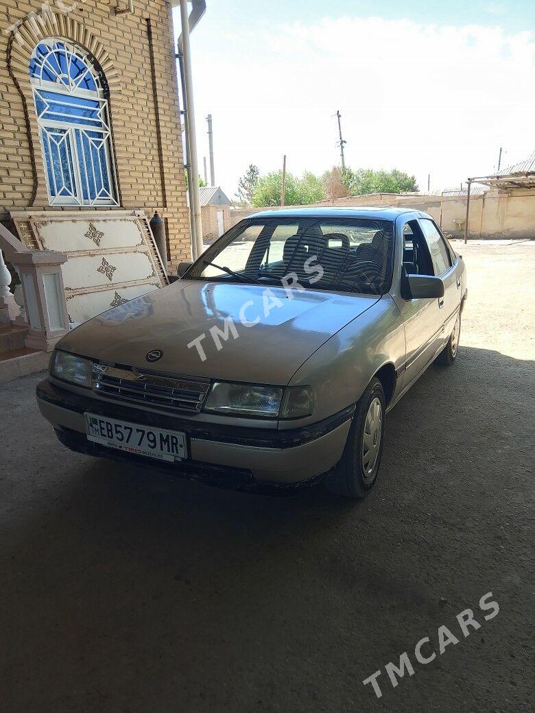 Opel Vectra 1990 - 25 000 TMT - Векильбазар - img 3