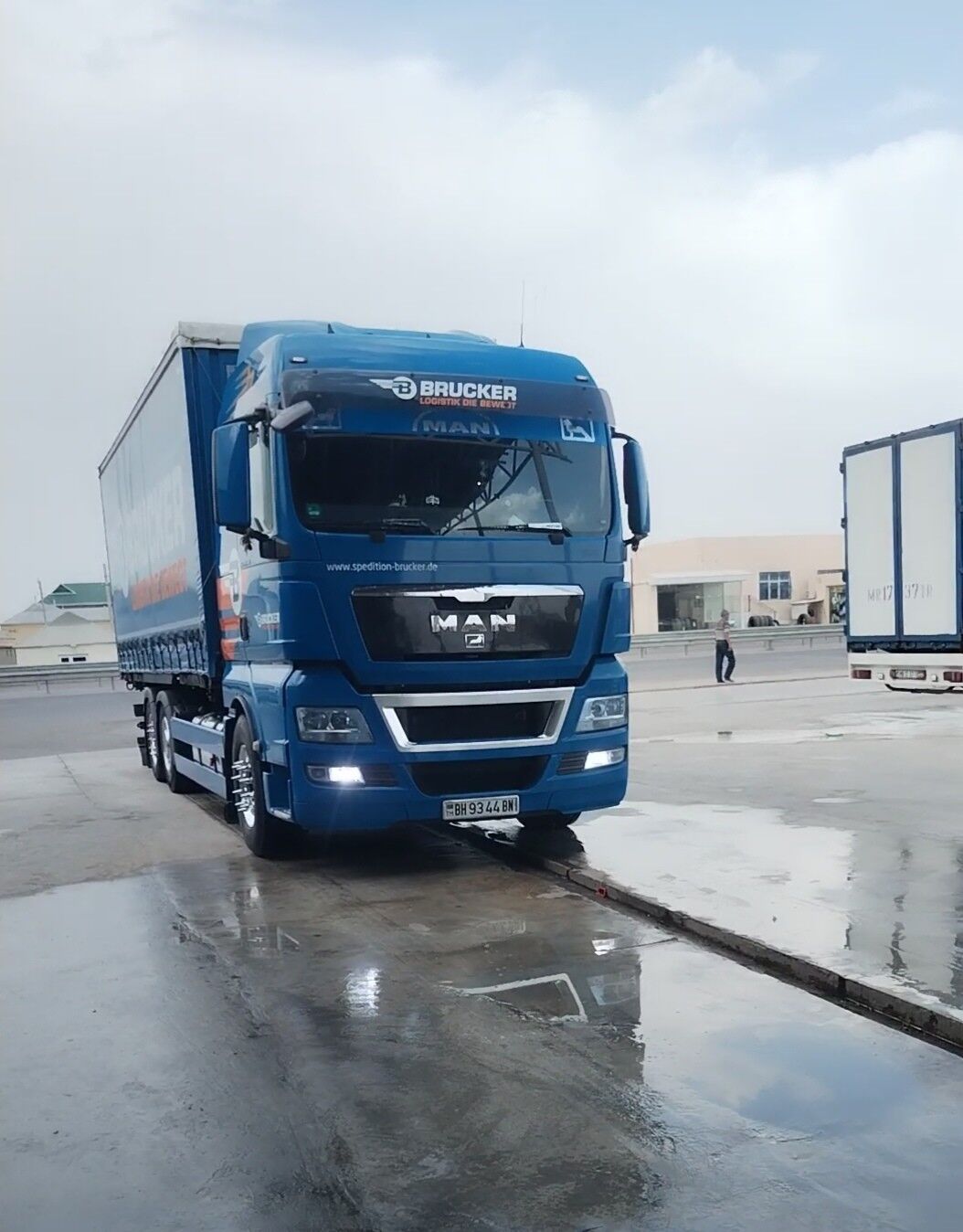 Man TGX 2003 - 800 000 TMT - Balkanabat - img 9