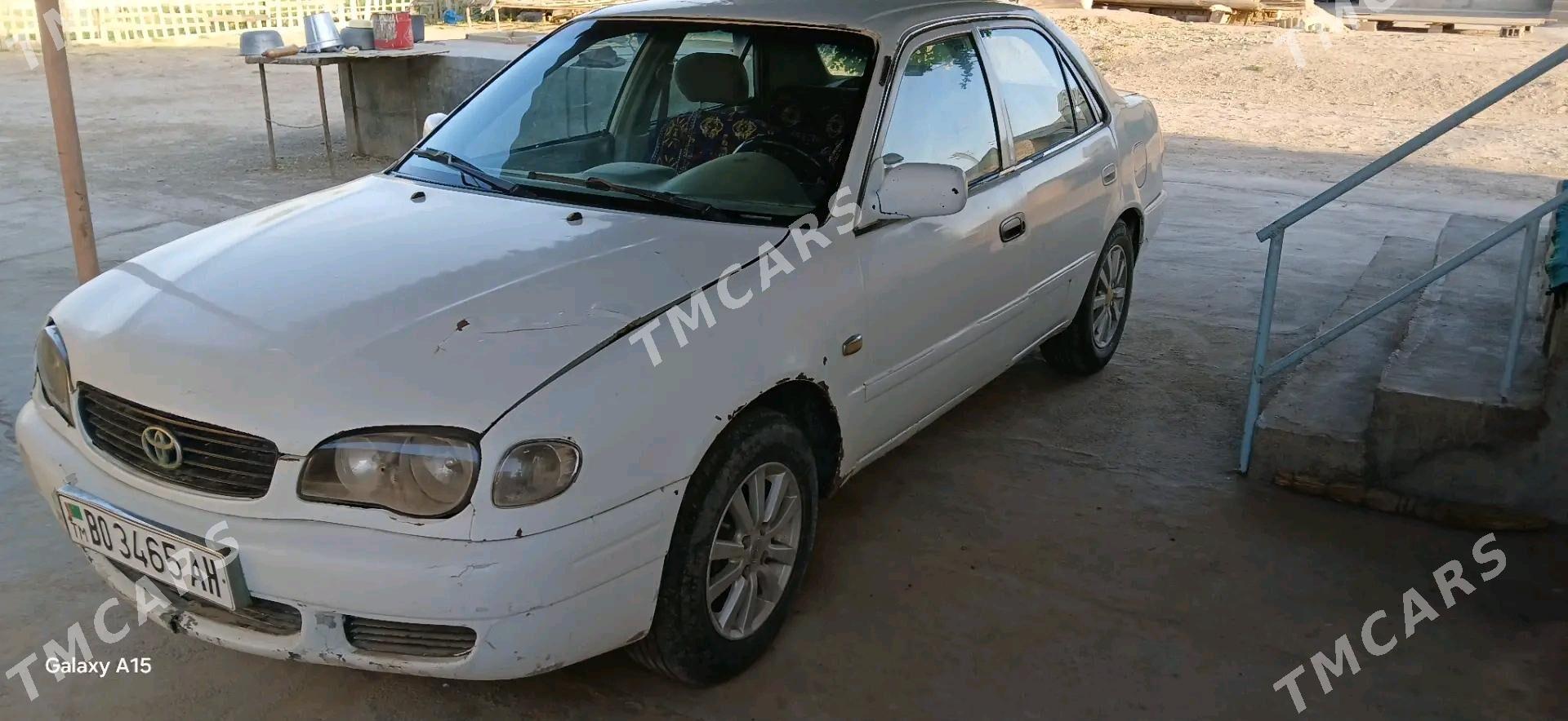 Toyota Corolla 2000 - 38 000 TMT - Теджен - img 3
