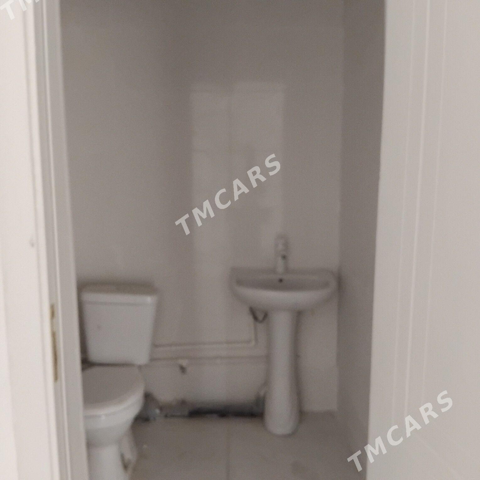 Бахар базар Элитка 1эт2к 134м² - Дашогуз - img 6