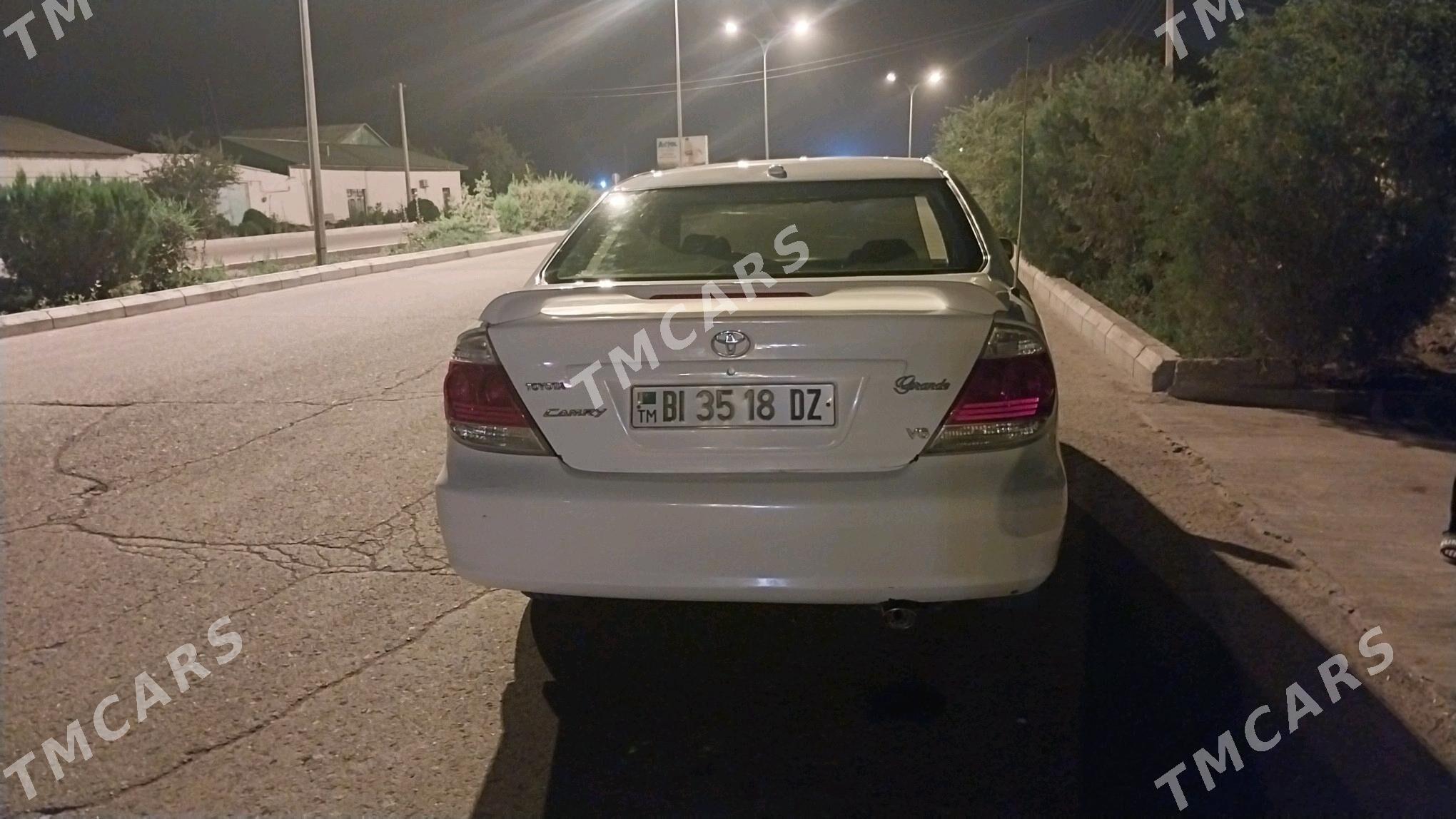 Toyota Camry 2003 - 130 000 TMT - Кёнеургенч - img 2