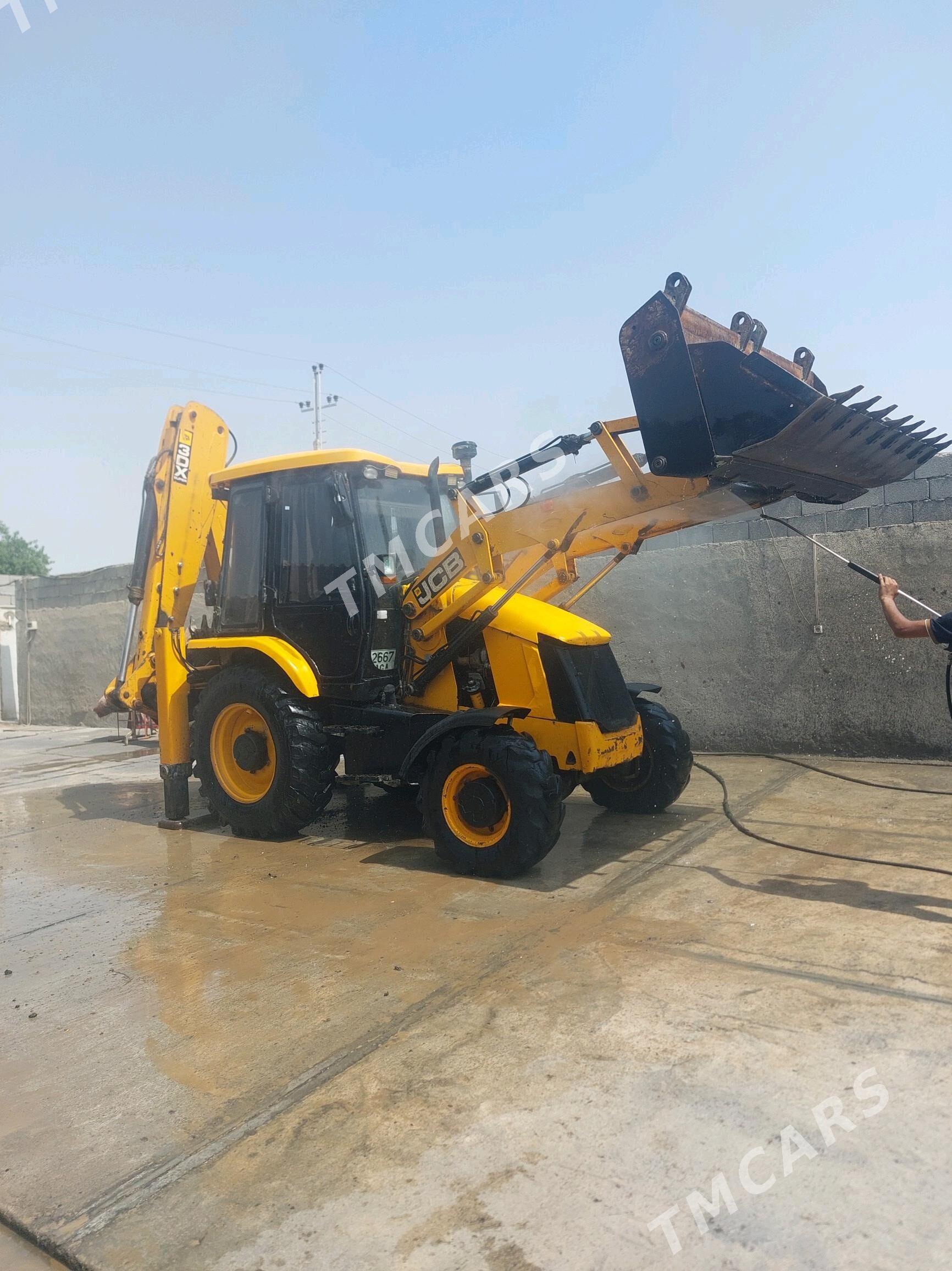JCB 3CX ECO 2014 - 500 000 TMT - Гуртли - img 3