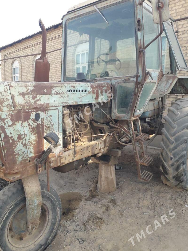 MTZ 80 1988 - 45 000 TMT - Sakarçäge - img 2