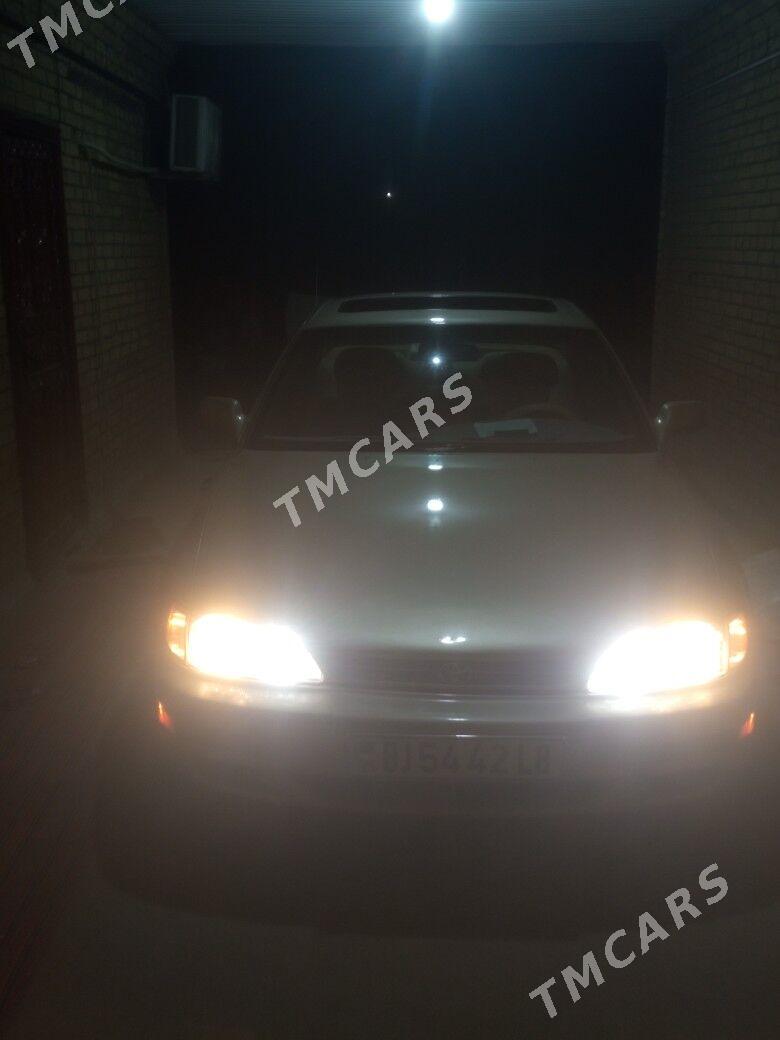 Toyota Camry 1994 - 100 000 TMT - Чарджоу - img 4