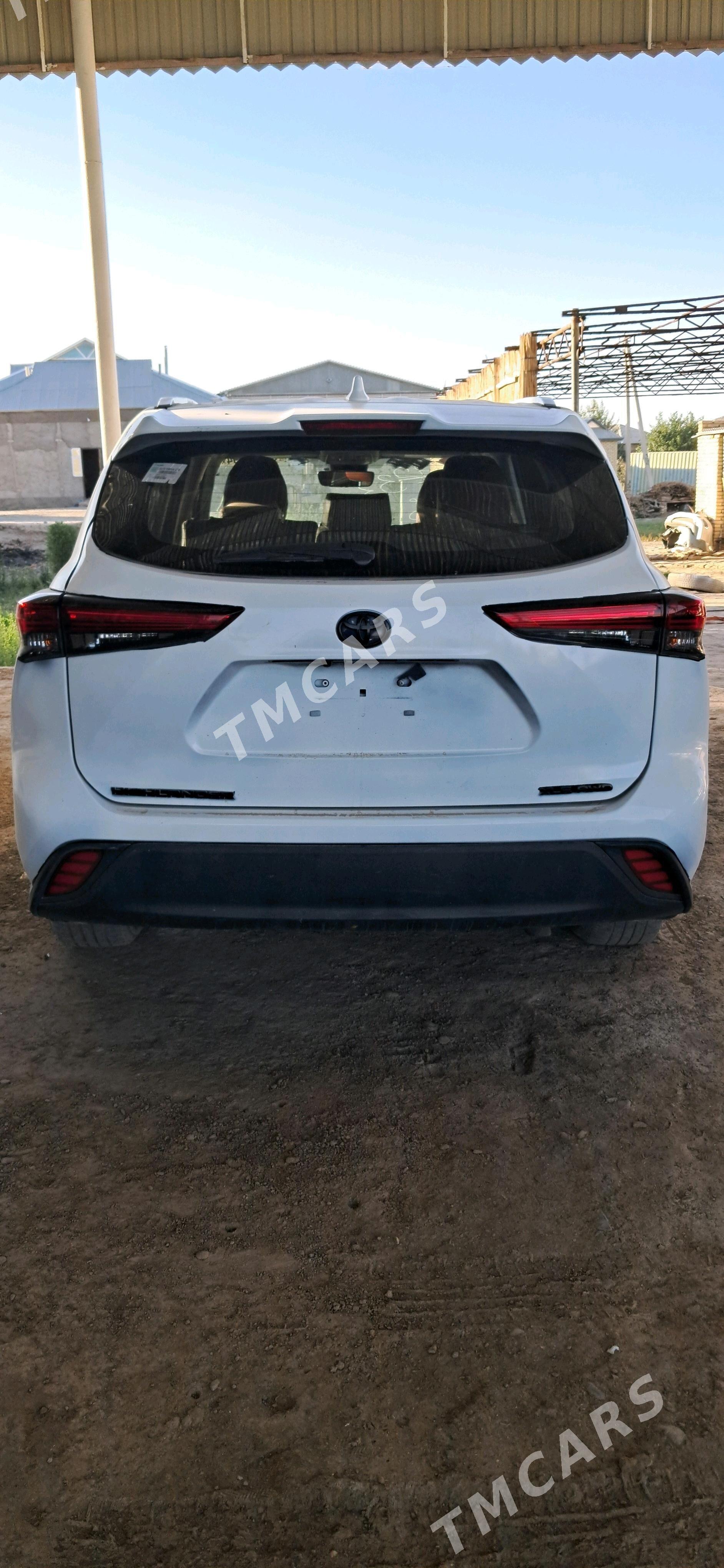 Toyota Highlander 2022 - 471 000 TMT - Мургап - img 5