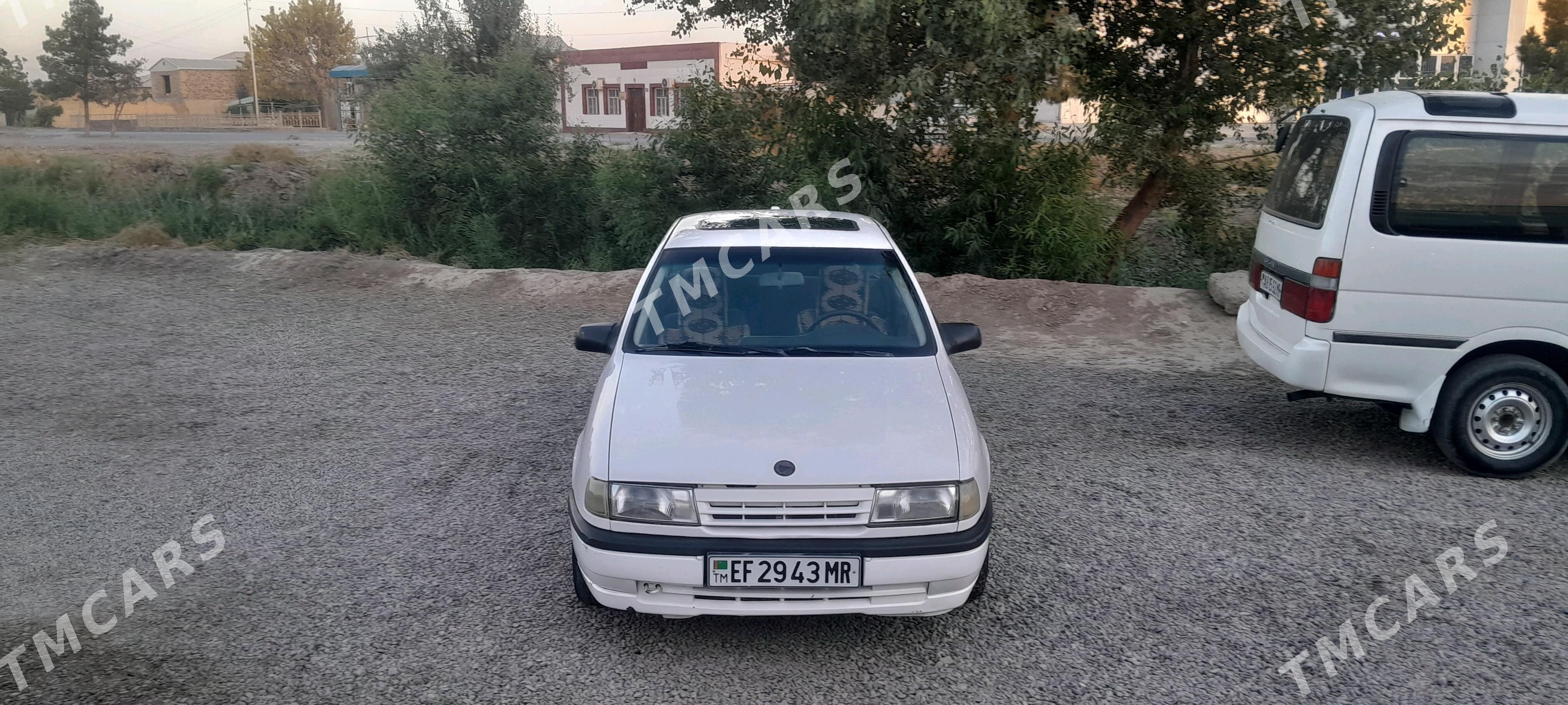 Opel Vectra 1992 - 28 000 TMT - Mary - img 2