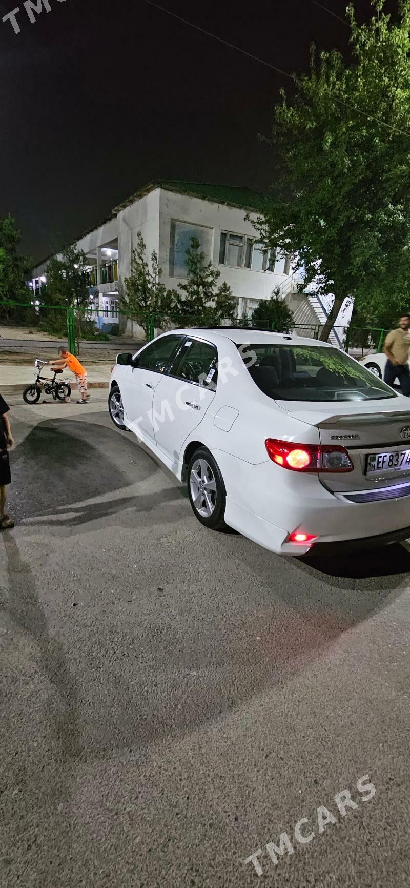 Toyota Corolla 2011 - 177 000 TMT - Aşgabat - img 5
