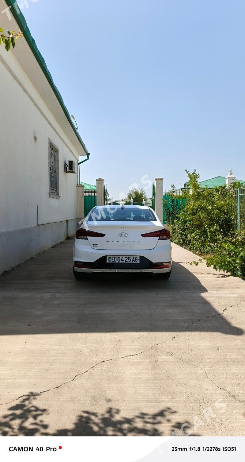 Hyundai Elantra 2019 - 210 000 TMT - Aşgabat - img 2