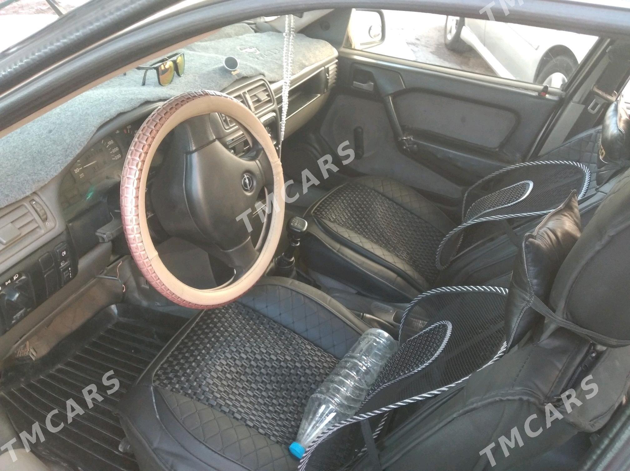 Opel Vectra 1990 - 23 000 TMT - Daşoguz - img 5