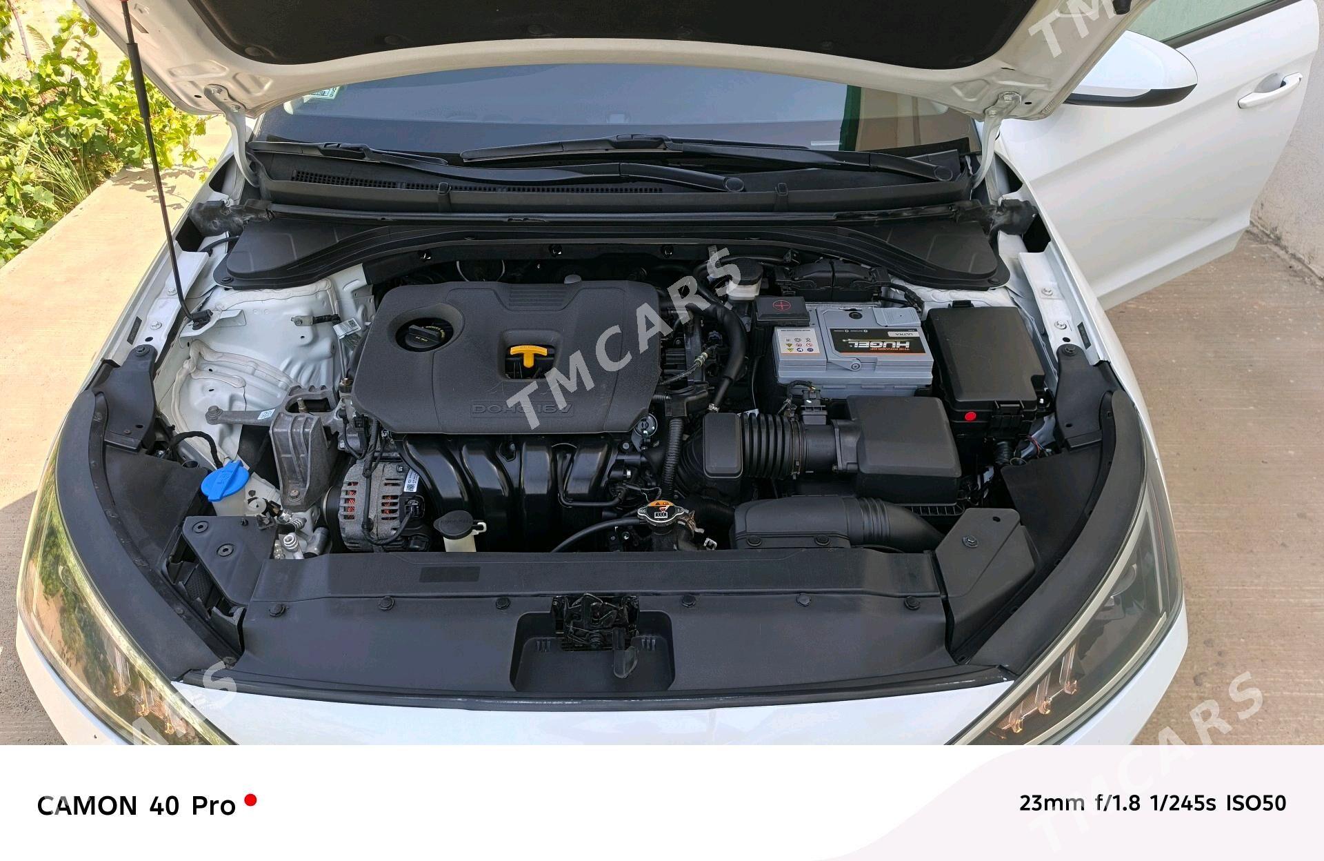 Hyundai Elantra 2019 - 210 000 TMT - Aşgabat - img 6