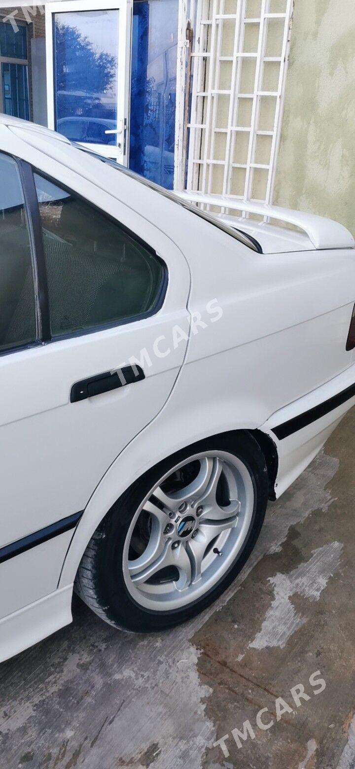 BMW 3 Series 1992 - 38 000 TMT - Теджен - img 4