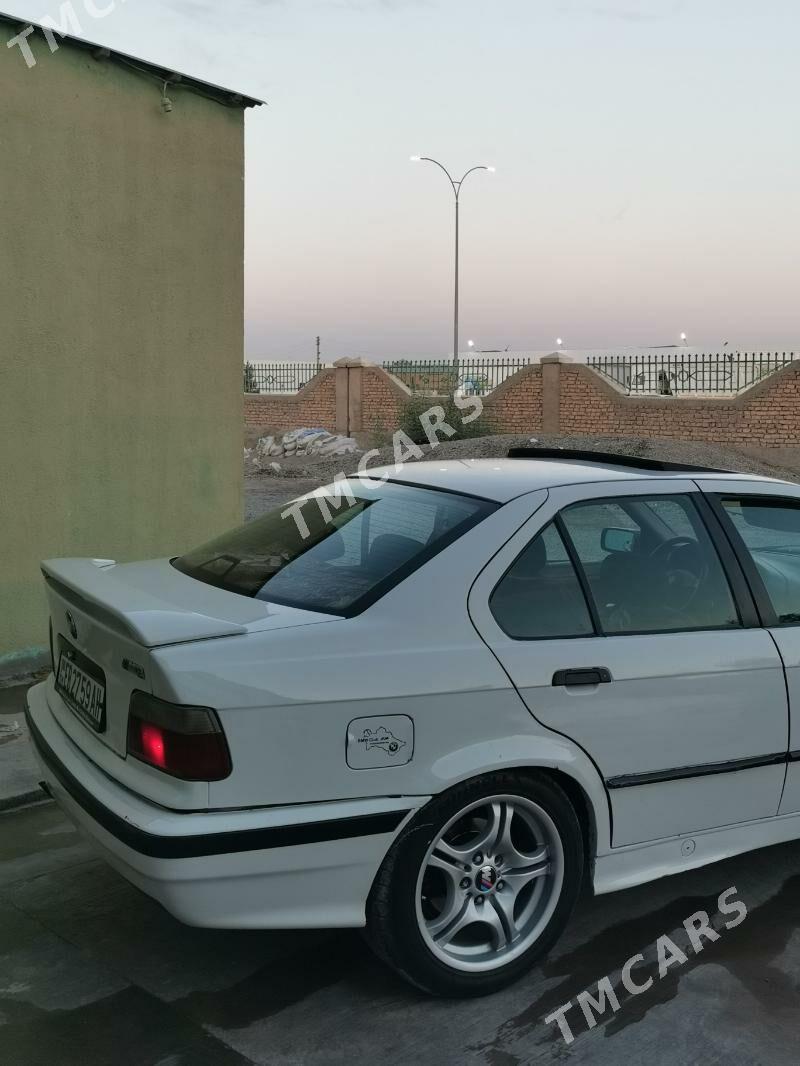 BMW 3 Series 1992 - 38 000 TMT - Теджен - img 7