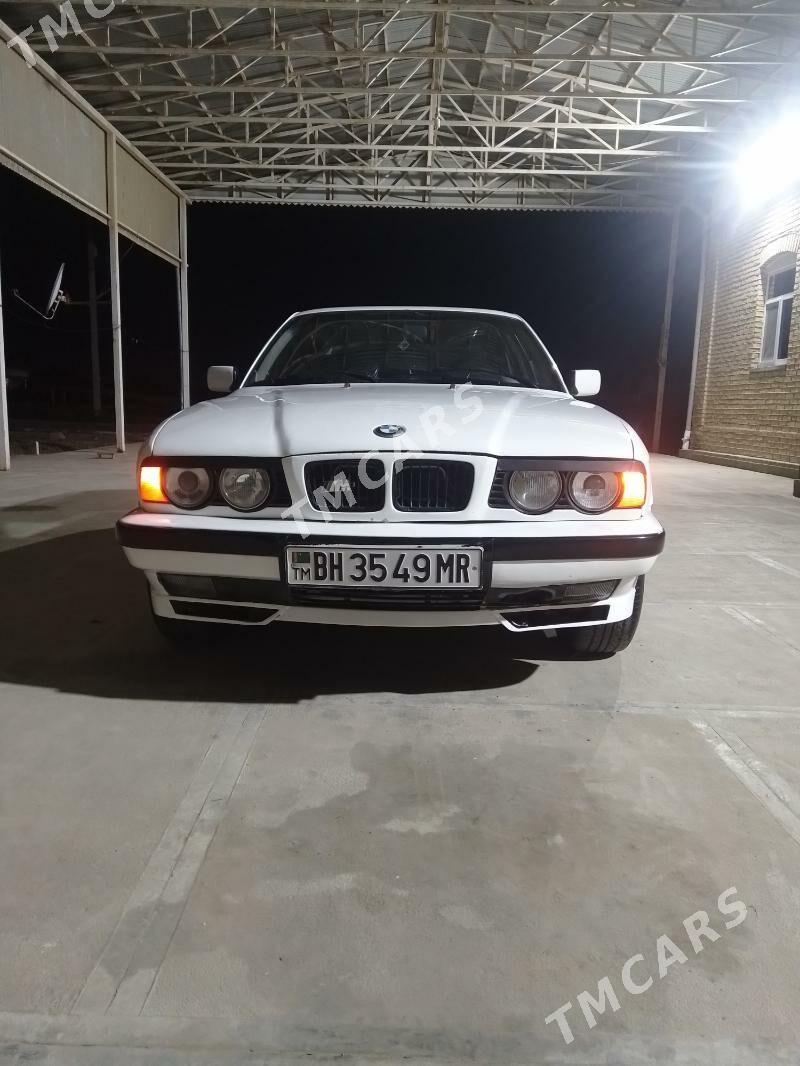 BMW 525 1990 - 45 000 TMT - Векильбазар - img 4