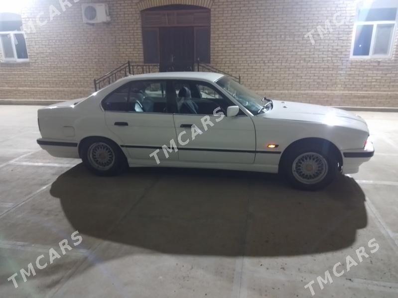 BMW 525 1990 - 45 000 TMT - Векильбазар - img 2