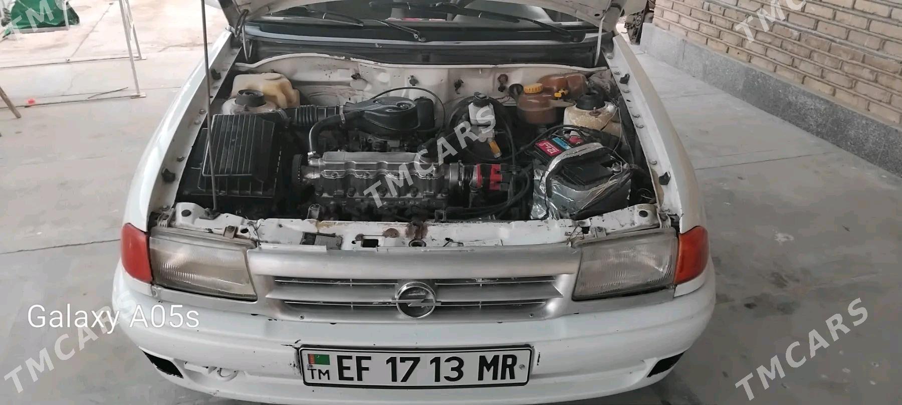 Opel Astra 1992 - 26 000 TMT - Мургап - img 10