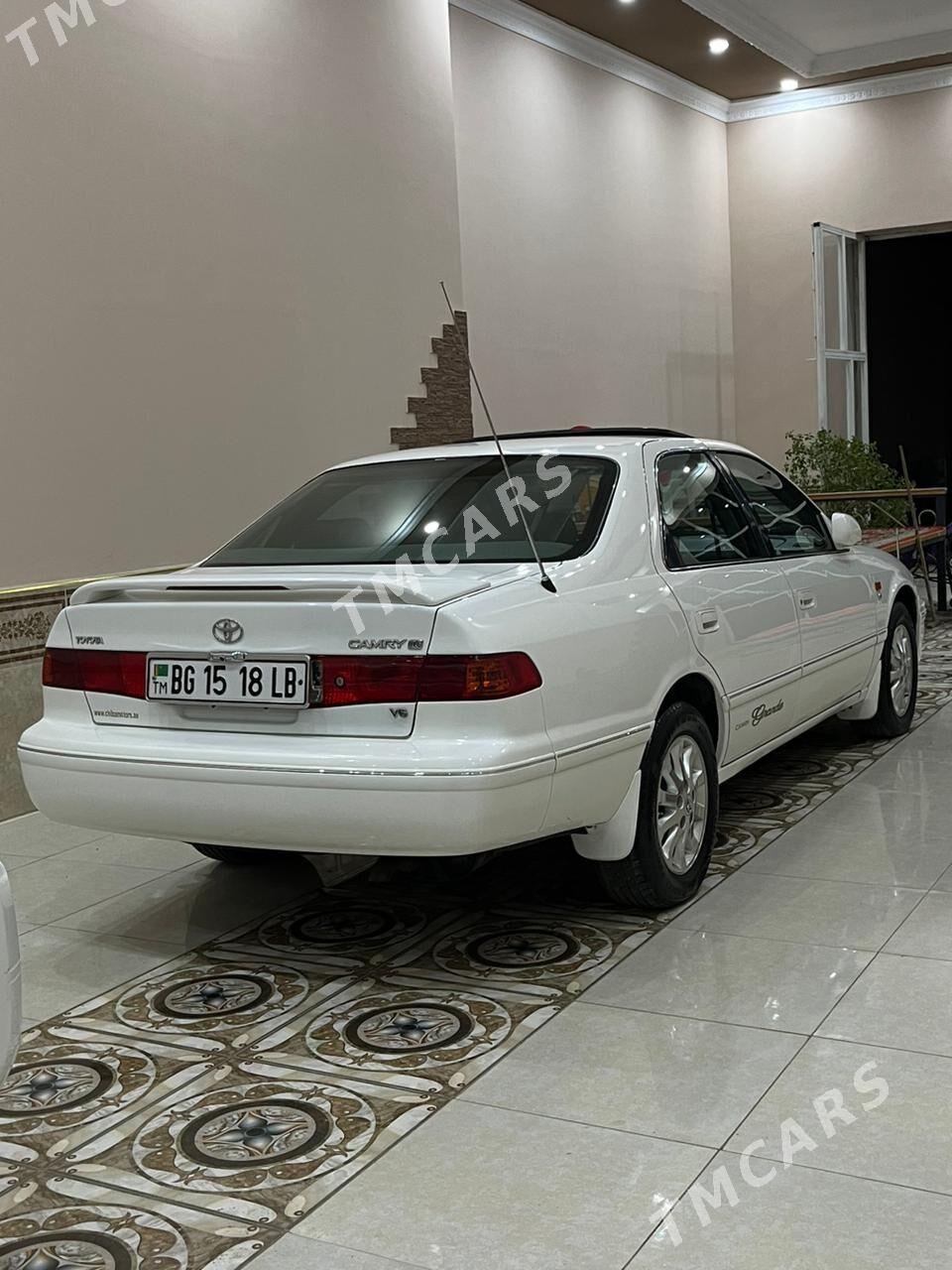 Toyota Camry 2001 - 200 000 TMT - Türkmenabat - img 10