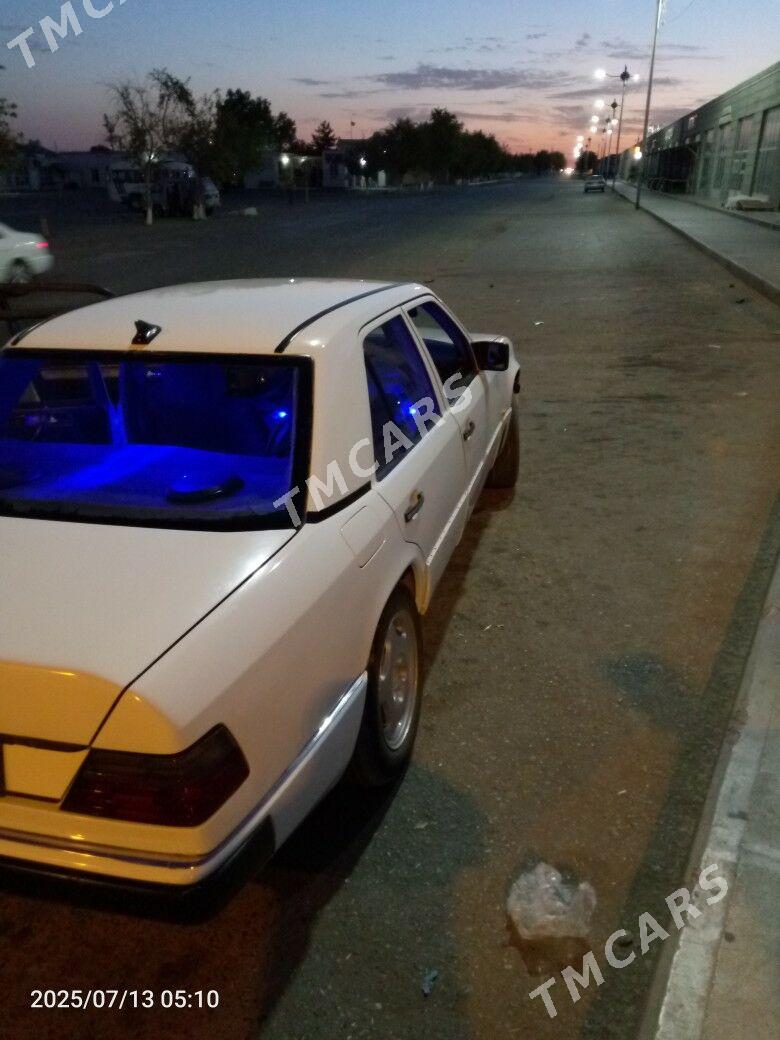 Mercedes-Benz 300-Class 1993 - 35 000 TMT - Murgap - img 3