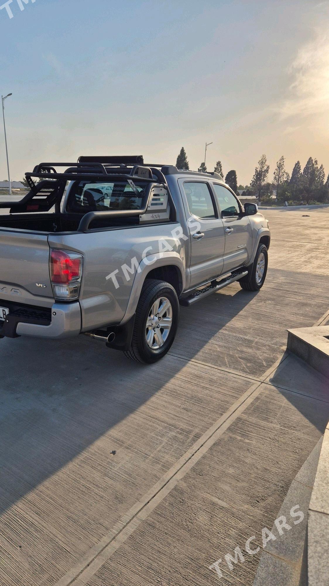 Toyota Tacoma 2017 - 375 000 TMT - Туркменабат - img 5