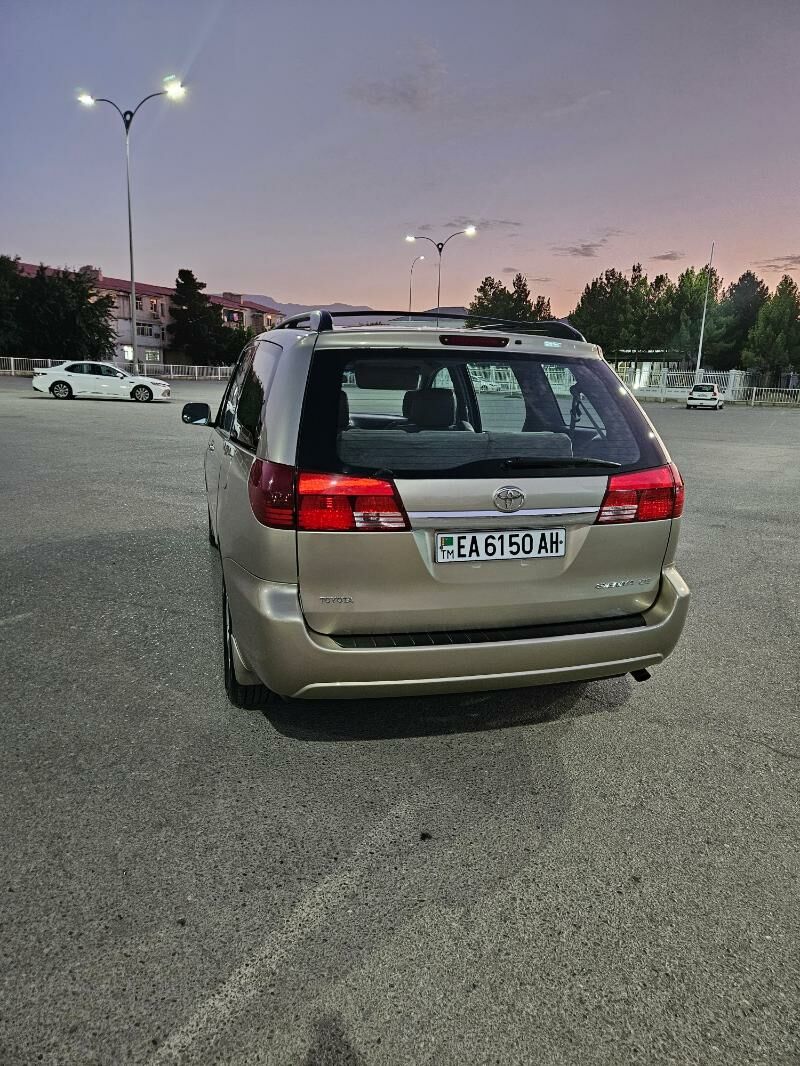Toyota Sienna 2004 - 245 000 TMT - Aşgabat - img 2