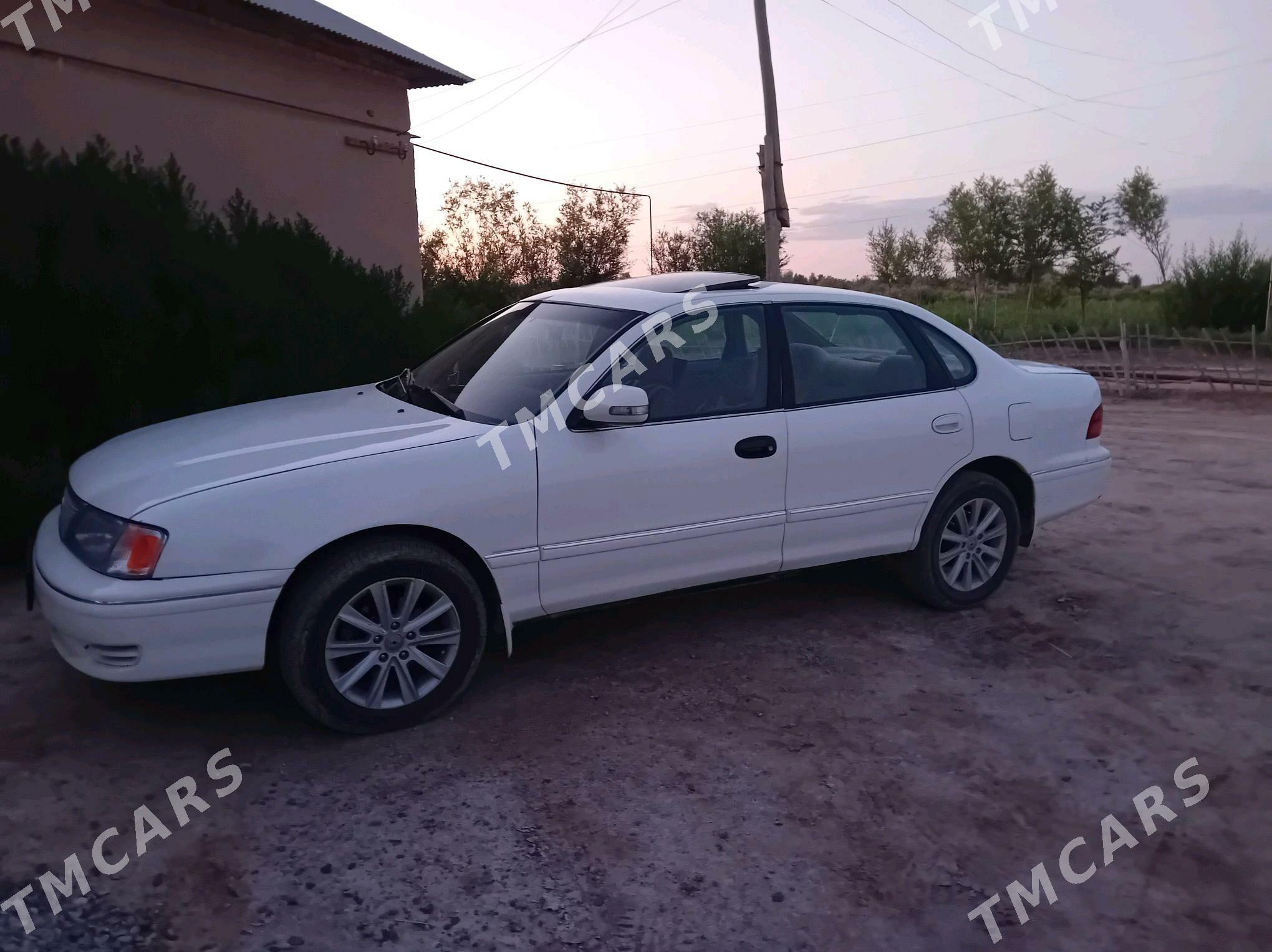 Toyota Avalon 1996 - 88 000 TMT - етр. Туркменбаши - img 4