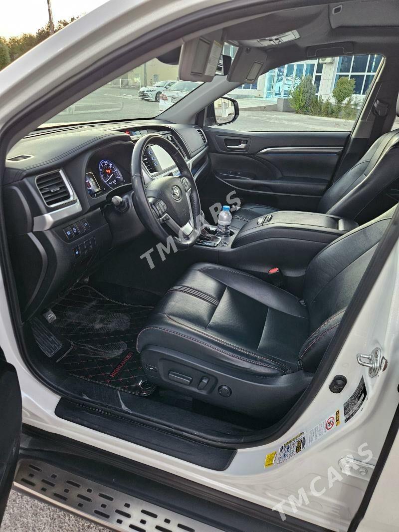 Toyota Highlander 2019 - 460 000 TMT - Aşgabat - img 7