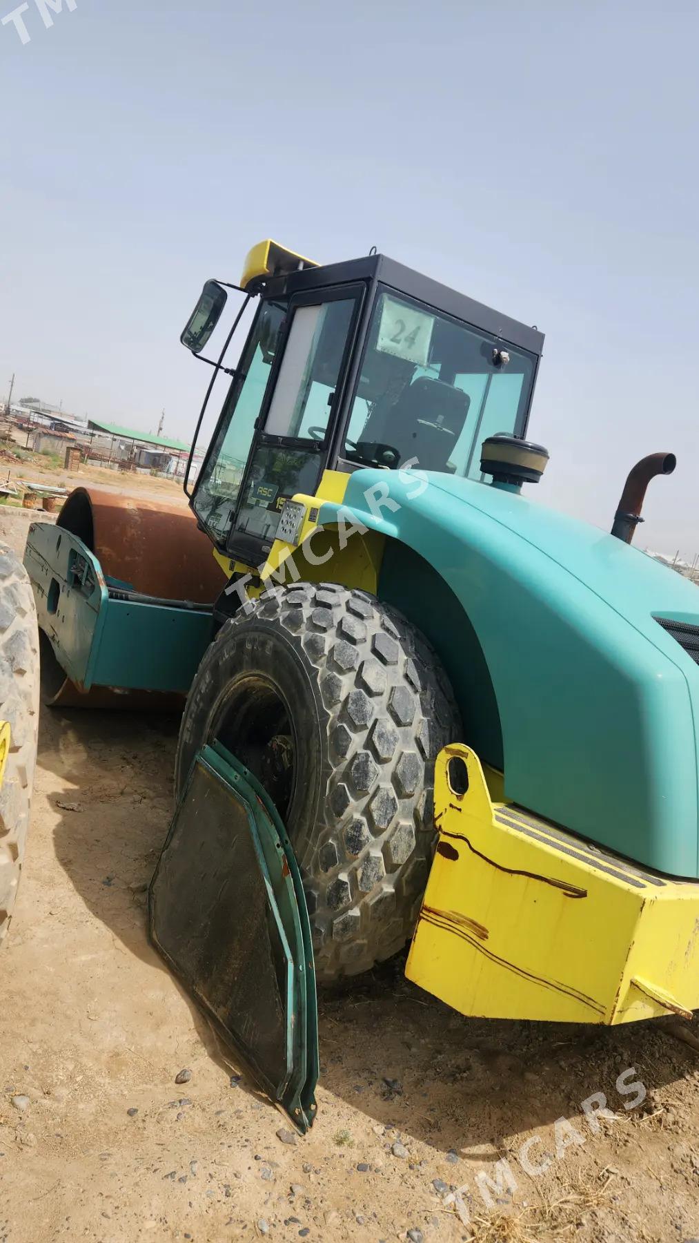 Caterpillar Dozer 2019 - 599 000 TMT - Ýolöten - img 1