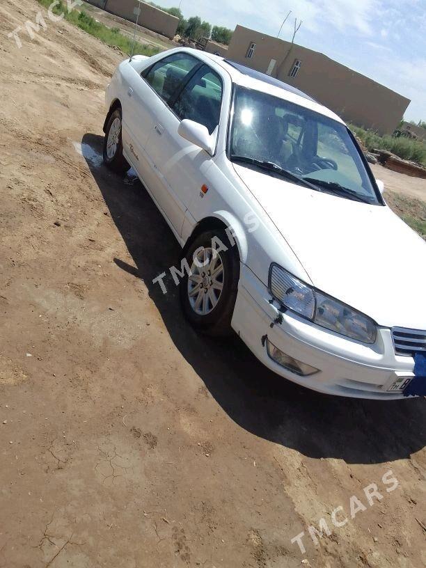 Toyota Camry 1998 - 130 000 TMT - Акдепе - img 5