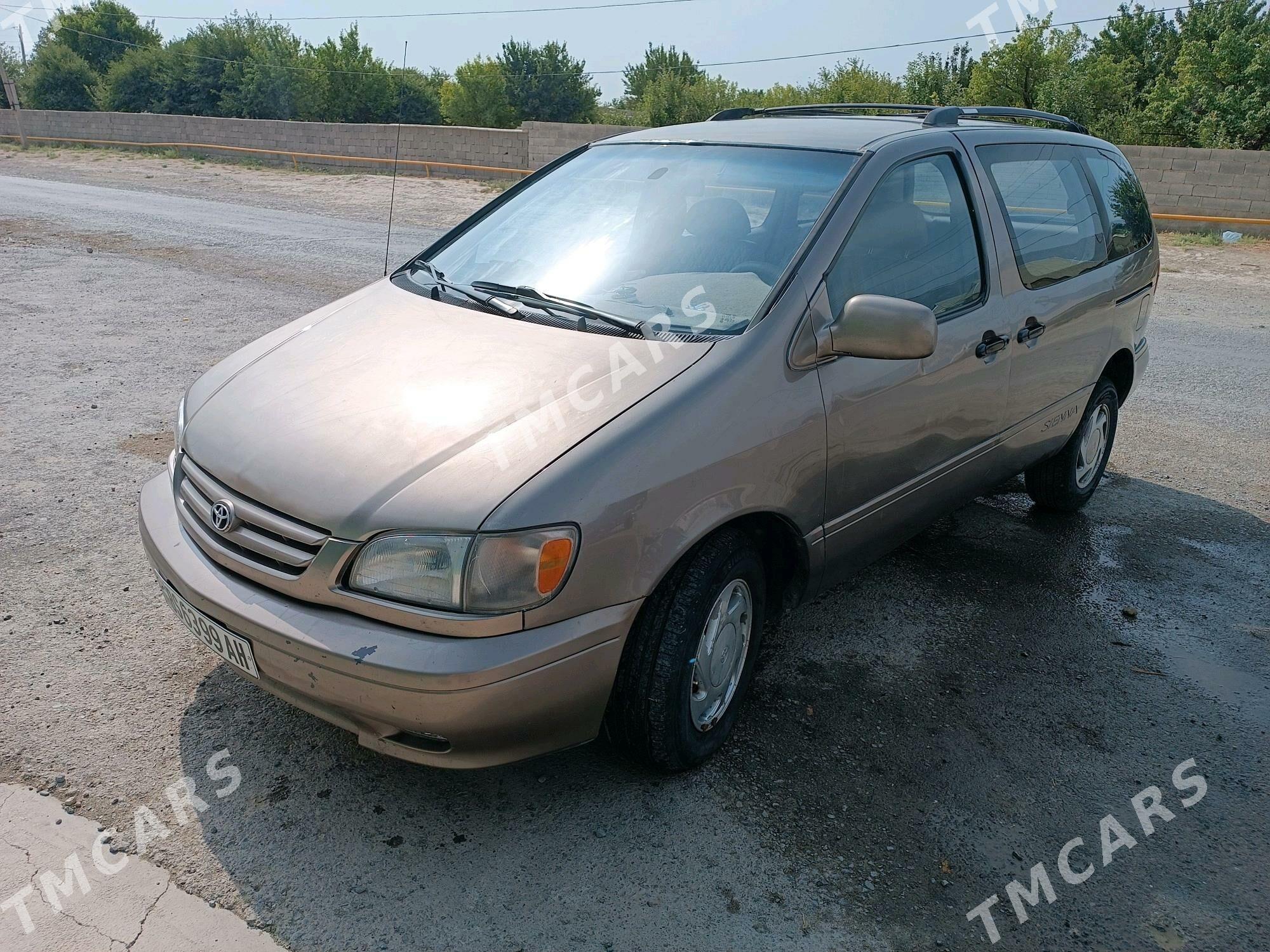 Toyota Sienna 2005 - 130 000 TMT - Bäherden - img 2