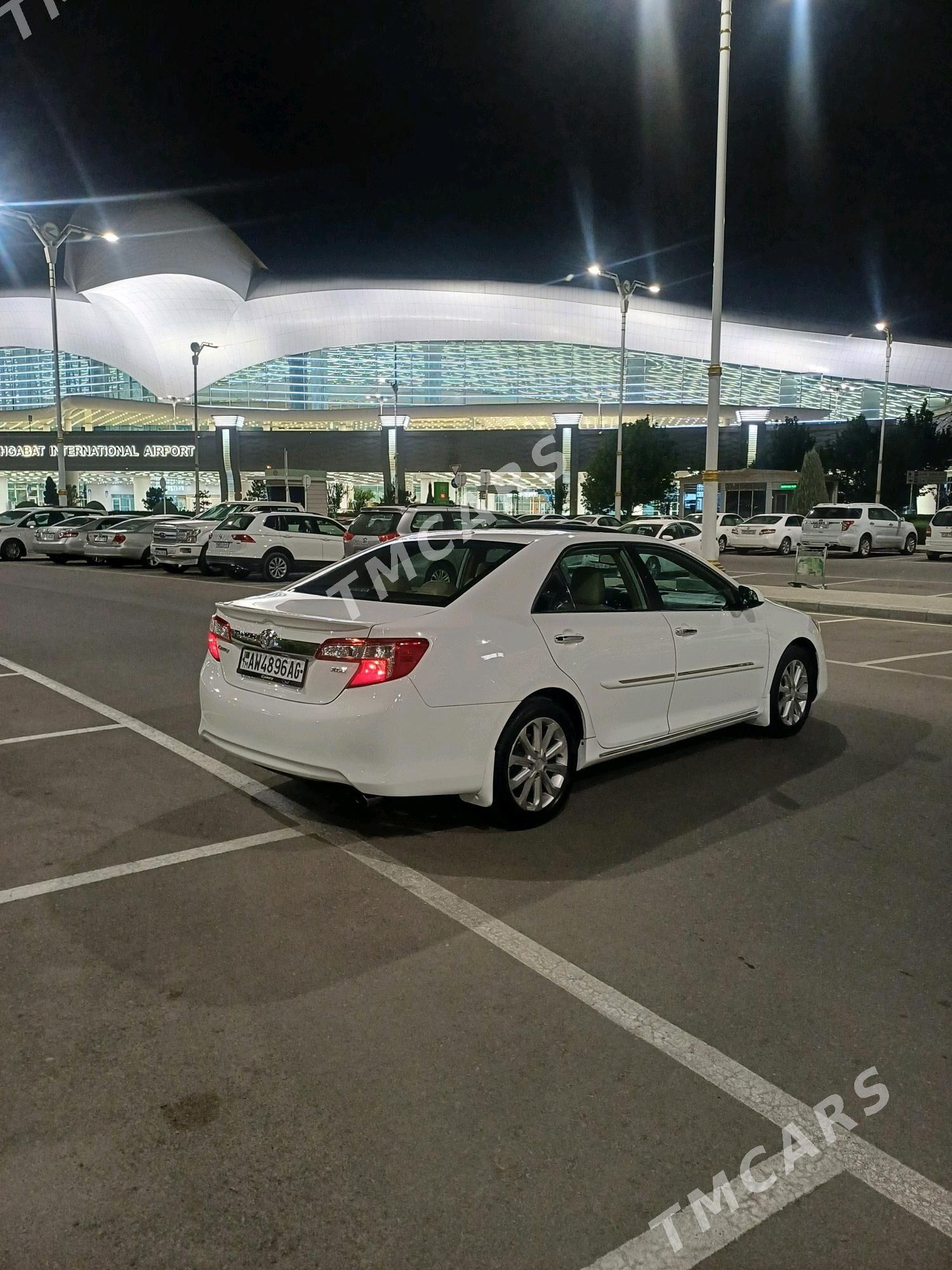 Toyota Camry 2014 - 240 000 TMT - Хитровка - img 2