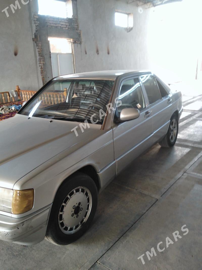Mercedes-Benz 190E 1990 - 27 000 TMT - Türkmenabat - img 2