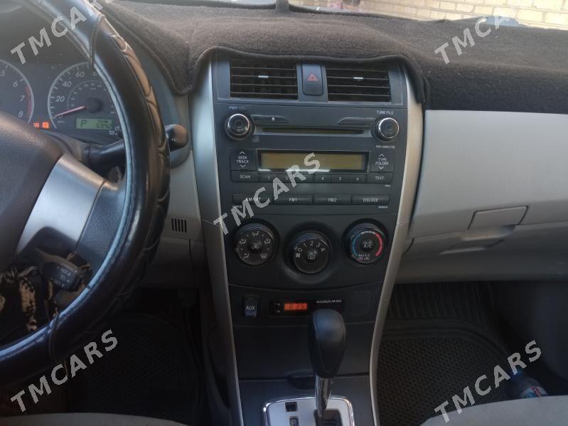 Toyota Corolla 2010 - 135 000 TMT - Мары - img 6