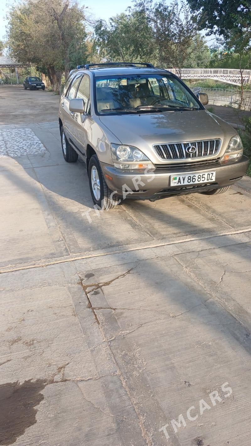 Lexus RX 300 2000 - 185 000 TMT - Гурбансолтан Едже - img 4