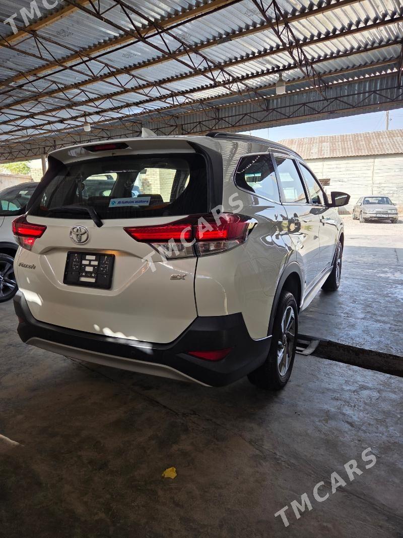 Toyota Rush 2021 - 250 000 TMT - Mary - img 4