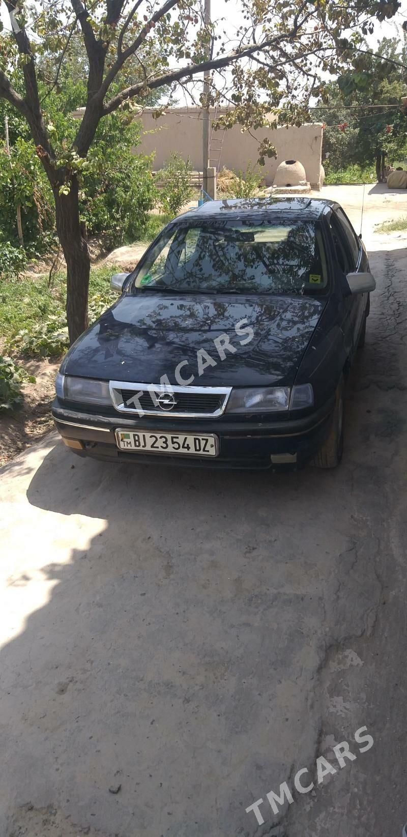 Opel Vectra 1991 - 25 000 TMT - Дашогуз - img 2