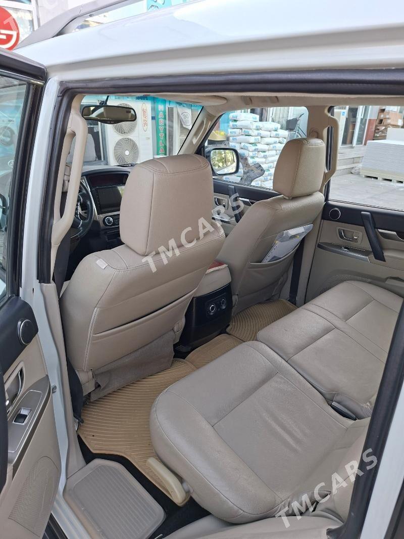 Mitsubishi Pajero 2015 - 262 000 TMT - Мары - img 6
