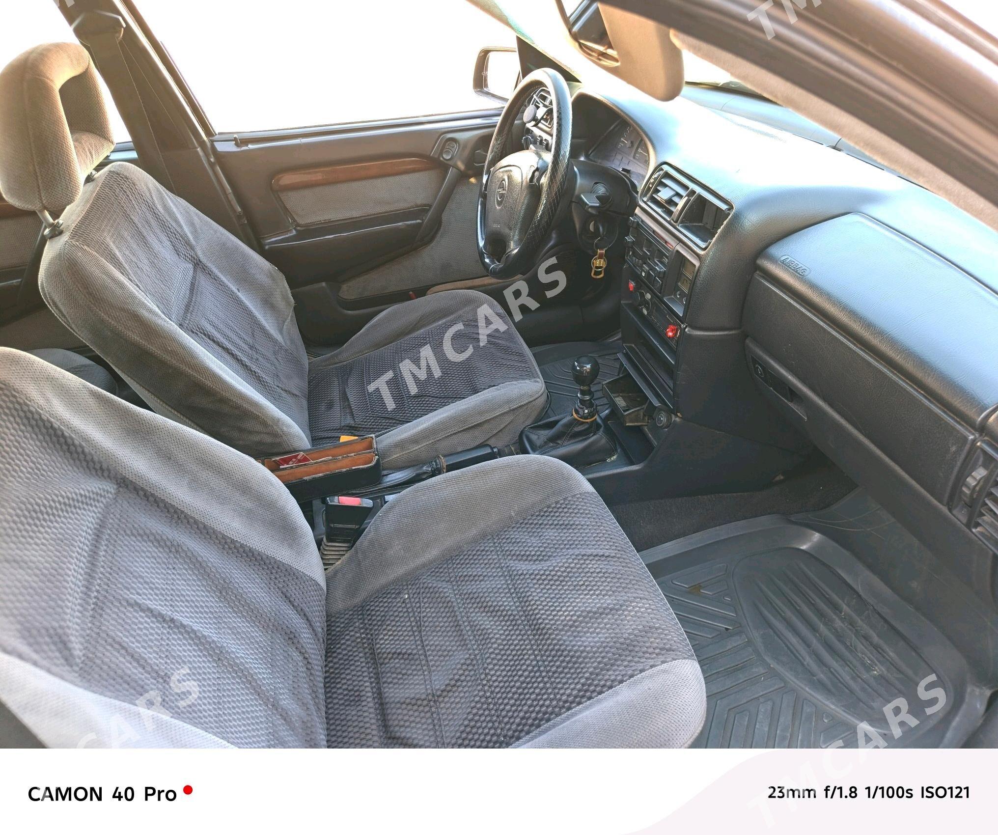 Opel Vectra 1995 - 35 000 TMT - Мары - img 3