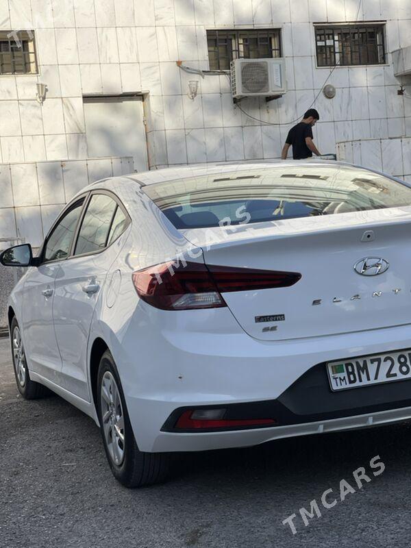 Hyundai Elantra 2020 - 245 000 TMT - Aşgabat - img 6