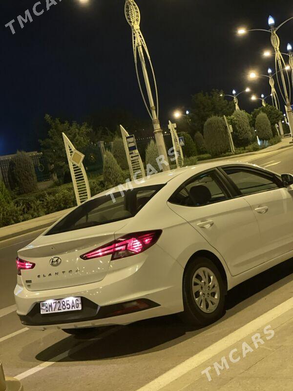 Hyundai Elantra 2020 - 245 000 TMT - Aşgabat - img 9